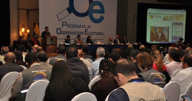 CNE observadores electorales
