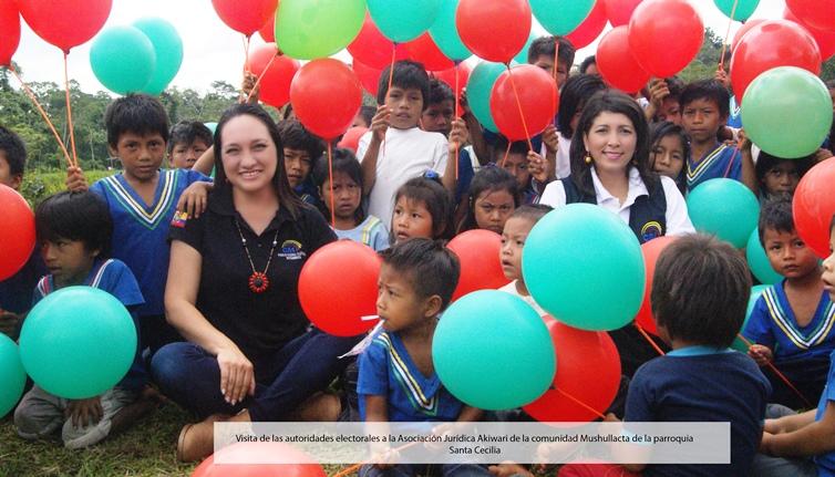 17-12-2014 visita Lcda. Villacís Akiwari