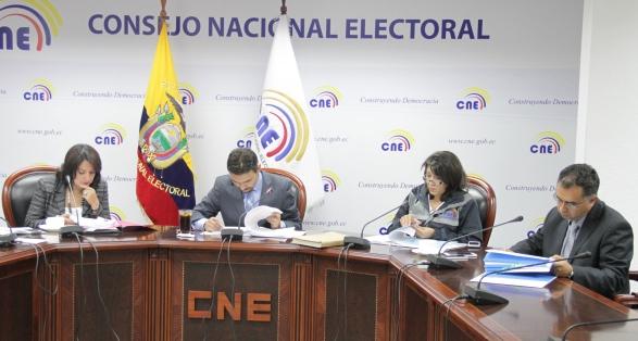 CNE DESIGNÓ DELEGADOS PARA COMISIÓN DE SELECCIÓN Y DESIGNACIÓN DE JUECES DEL TCE
