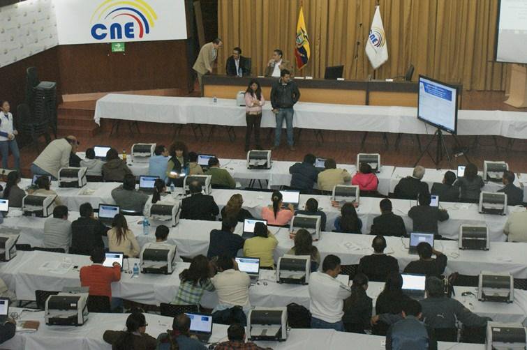 09-02-2015 1 CNE CAPACITACIÓN