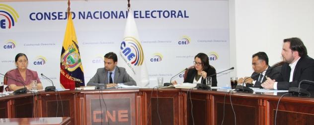 pleno del cne designa a nuevo director en delegacion del guayas