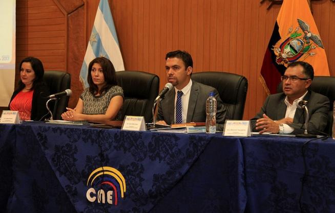 160304 delegacionsantodomingo cne