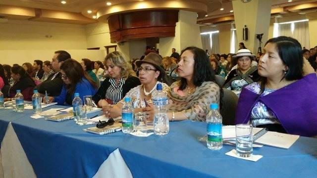 160304 dlegaciontungurahua mujeresdemocracia