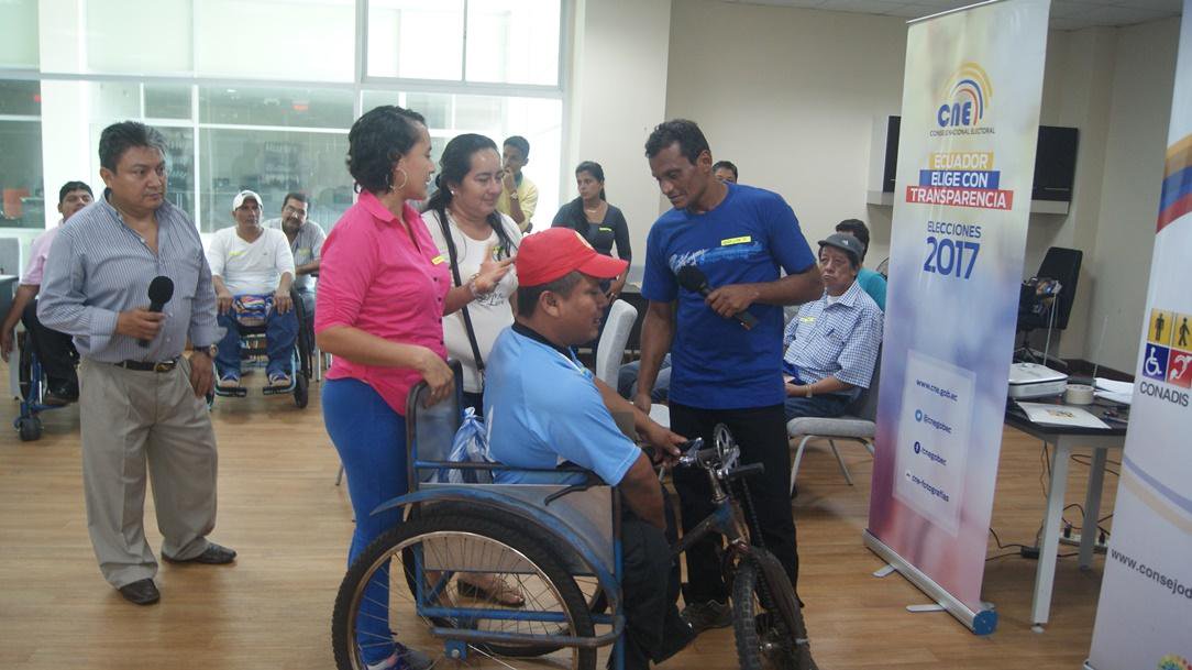 17062016 clausura escuela de líderes