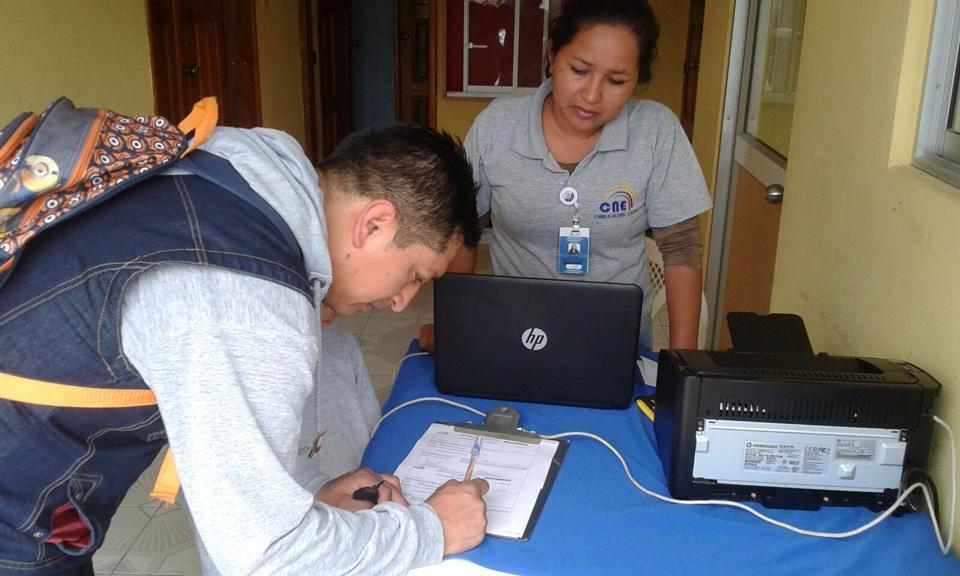 CNE Napo Cambios Domicilio