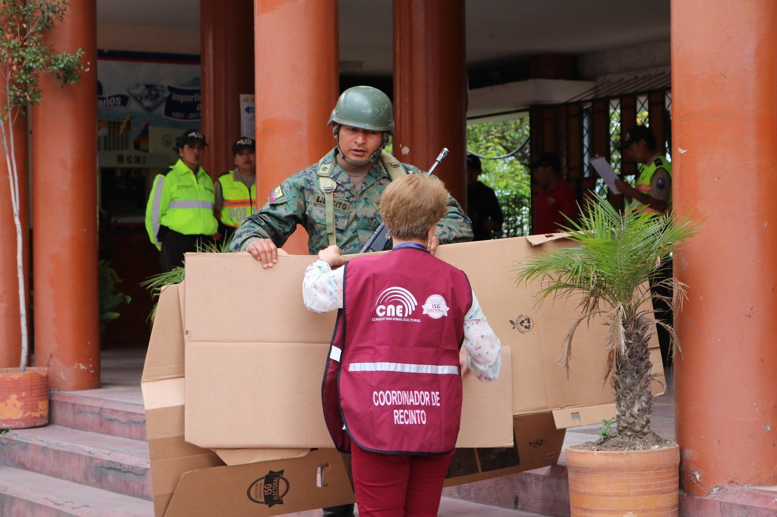 170217 delegaciónimbabura seguridad19f