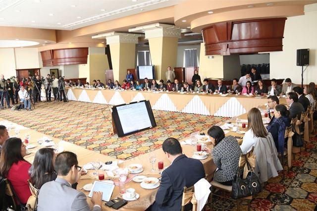 Representantes de camaras empresariales conocen del proceso electoral