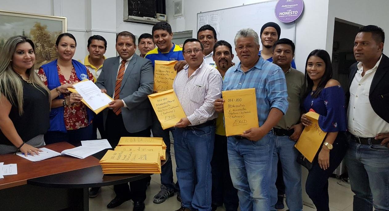 ENTREGA DE FIRMAS AL cne manabi