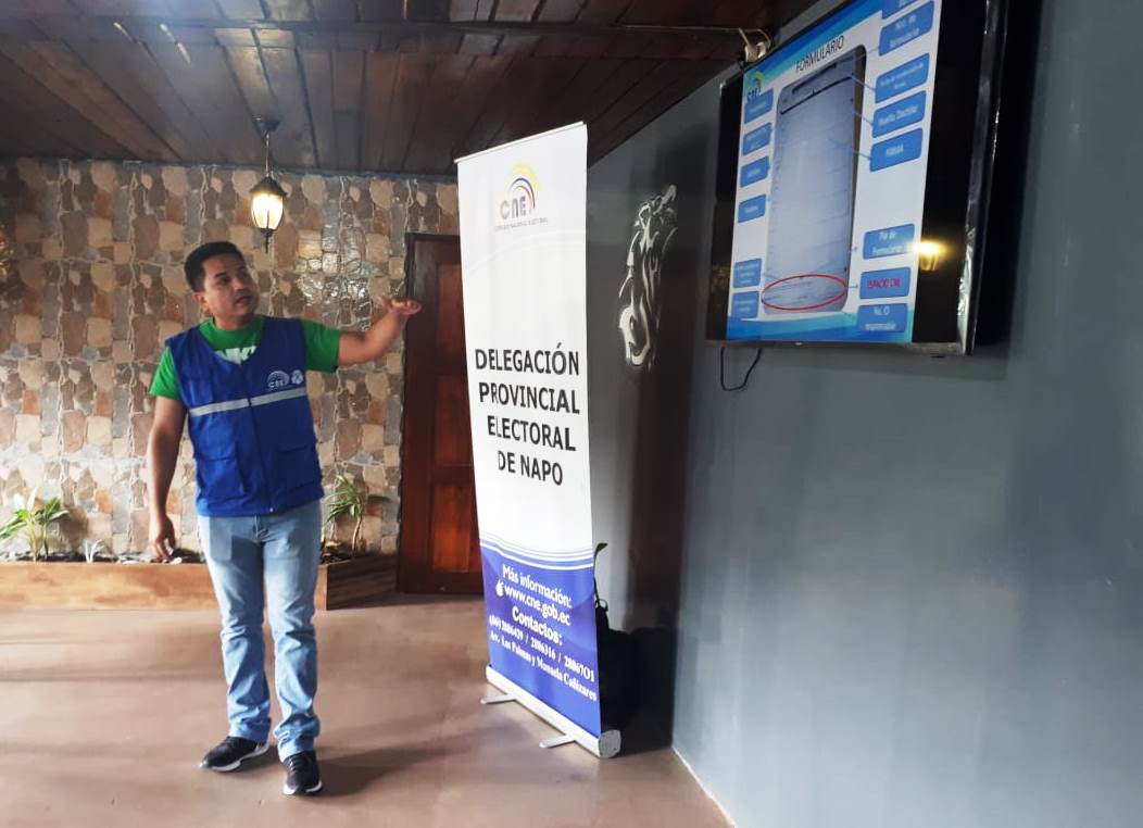 CNE Delegación Napo - Capacitación a OP de EL Chaco 1