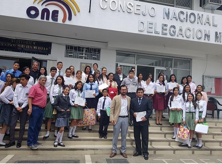 concurso oratoria y canto