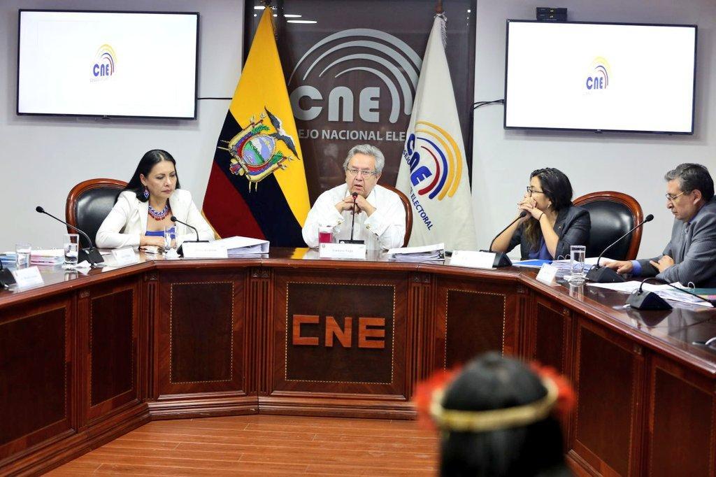 151118 pleno cne aprobo vocales jpe napo