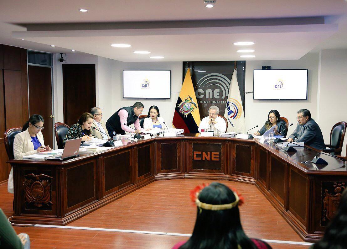 PLENO CNE