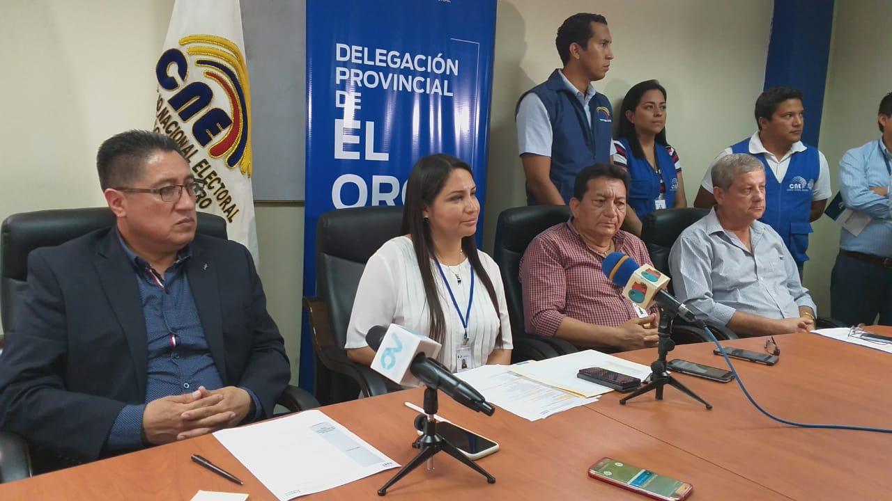 Impresión de papeletas para prefectos alcaldes y concejales de El Oro alcanza el 100