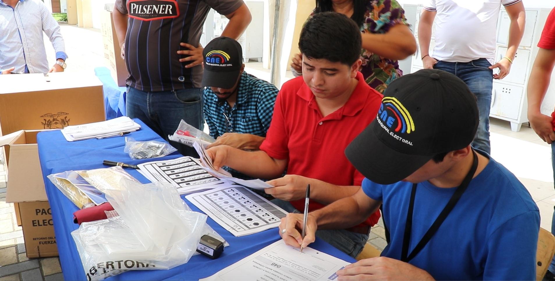 FOTO RECIENTOS ELECTORALES