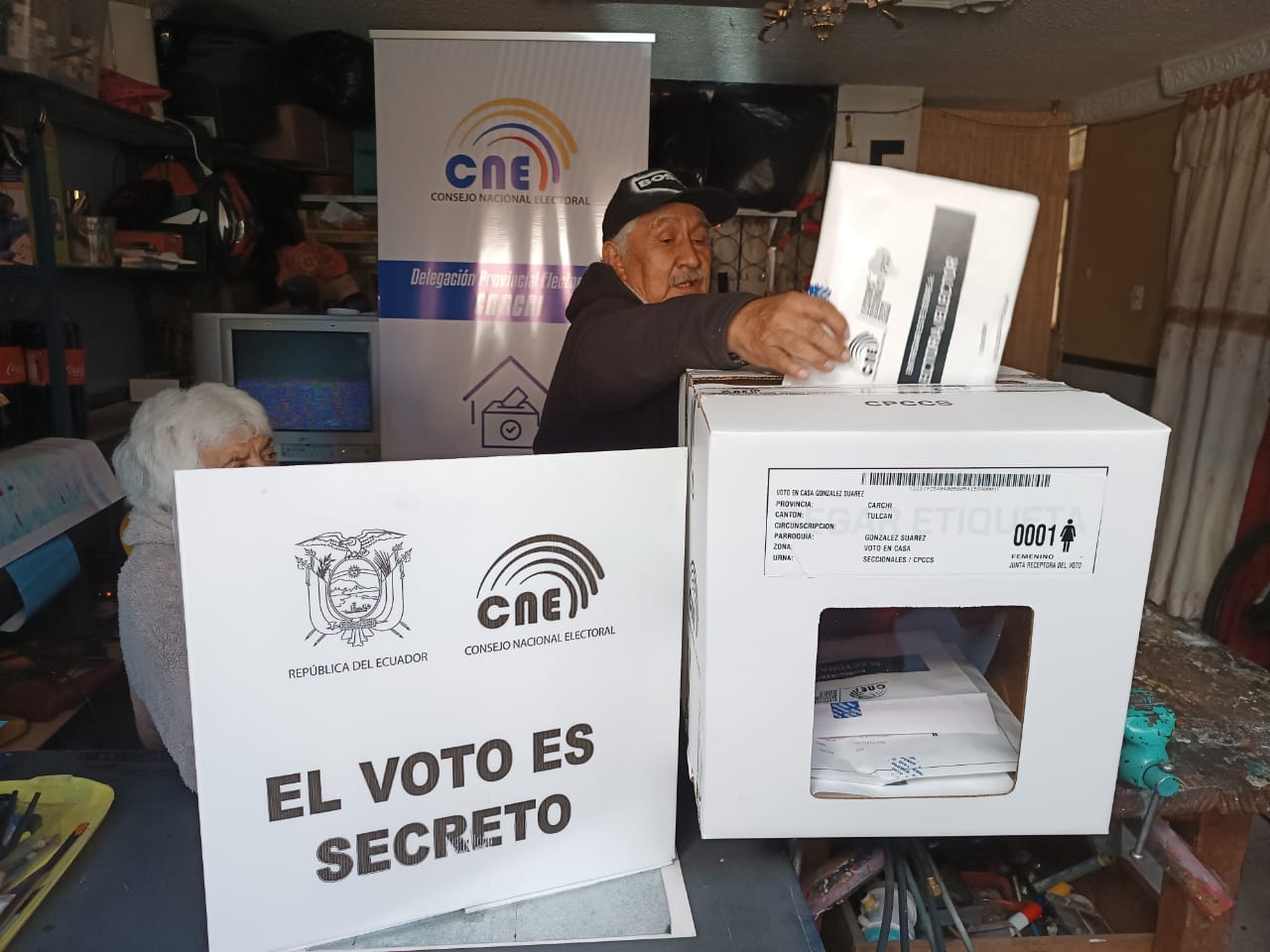 VOTO EN CASA CARCHI