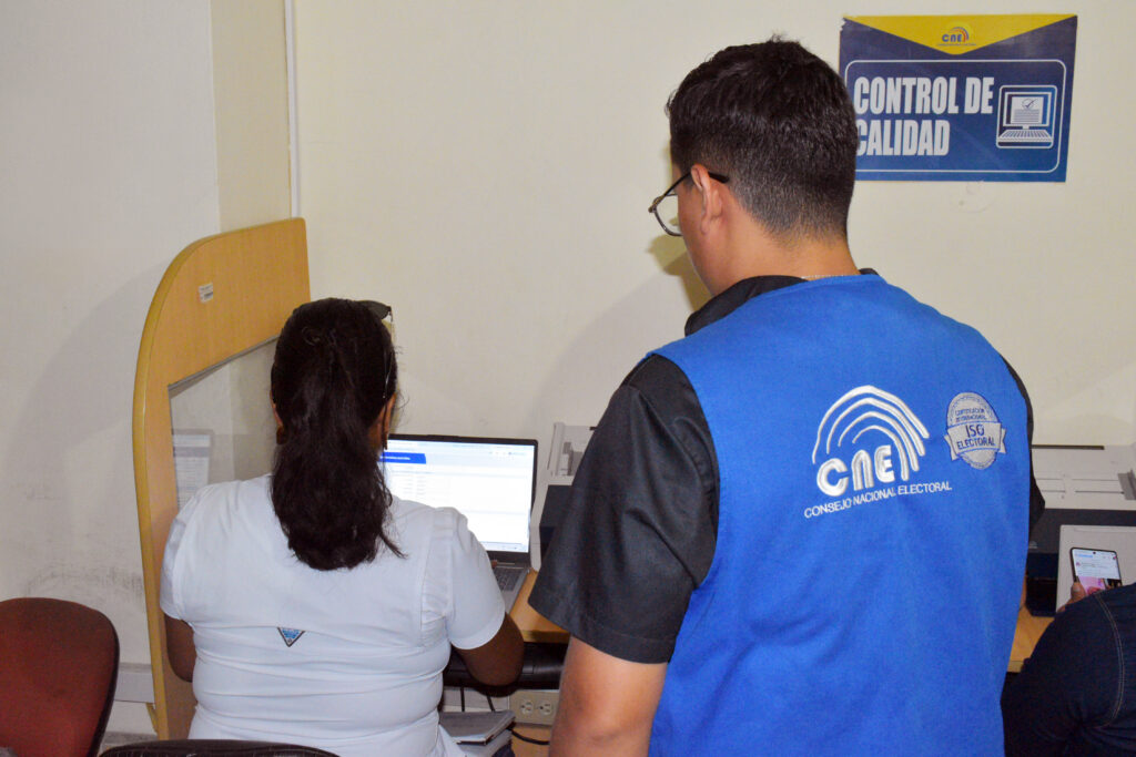 Elecciones Seccionales y CPCCS 2027
