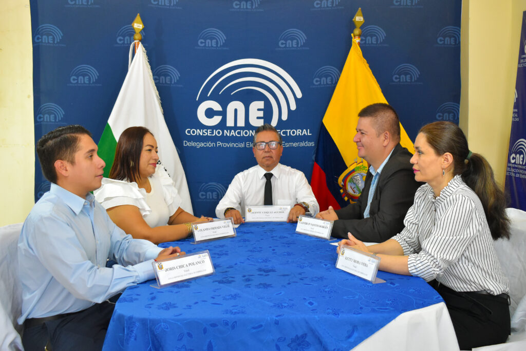 Elecciones Seccionales y CPCCS 2027